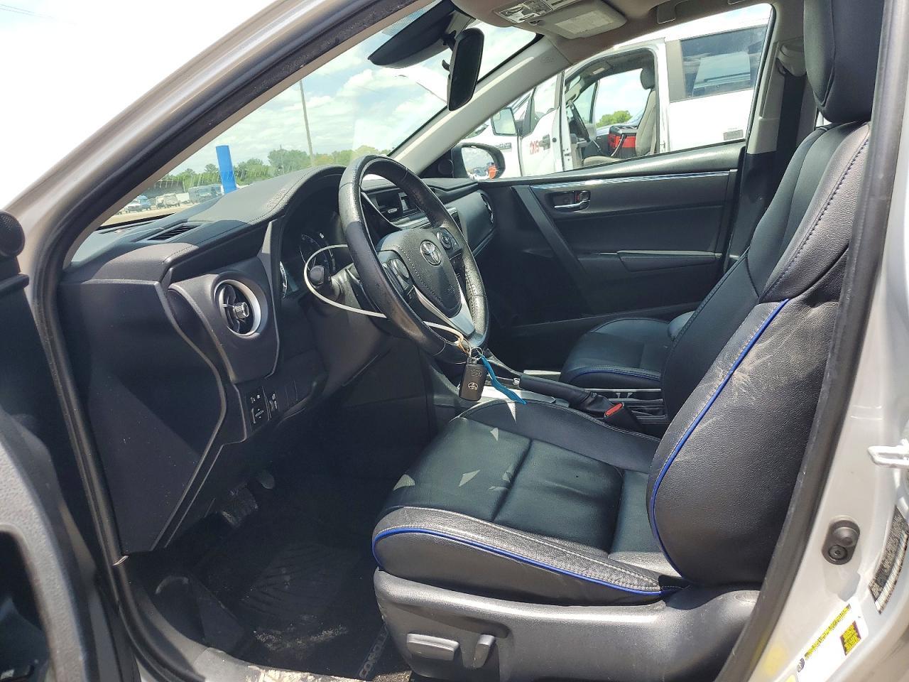 2017 Toyota Corolla Xse - Image 7