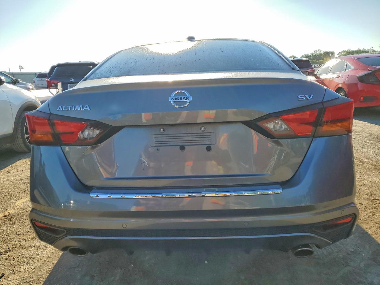 2021 Nissan Altima Sv - Image 6