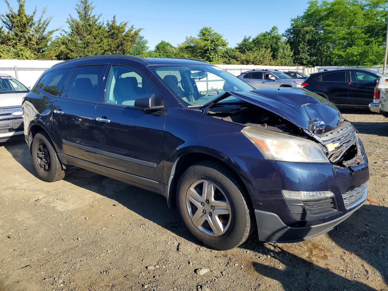 2016 Chevrolet Traverse Ls - Фото 4
