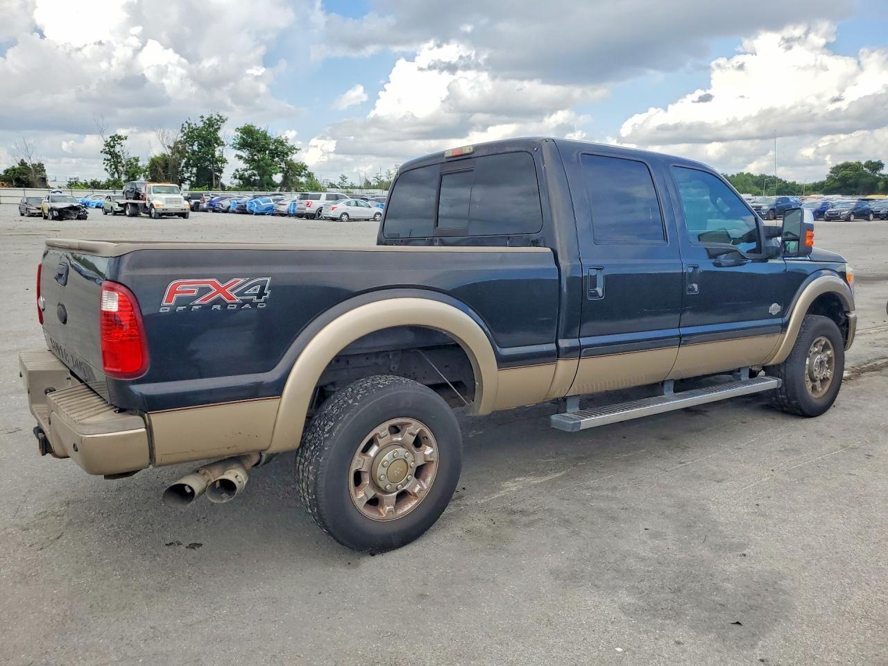 2012 Ford F250 Super Duty - Фото 3
