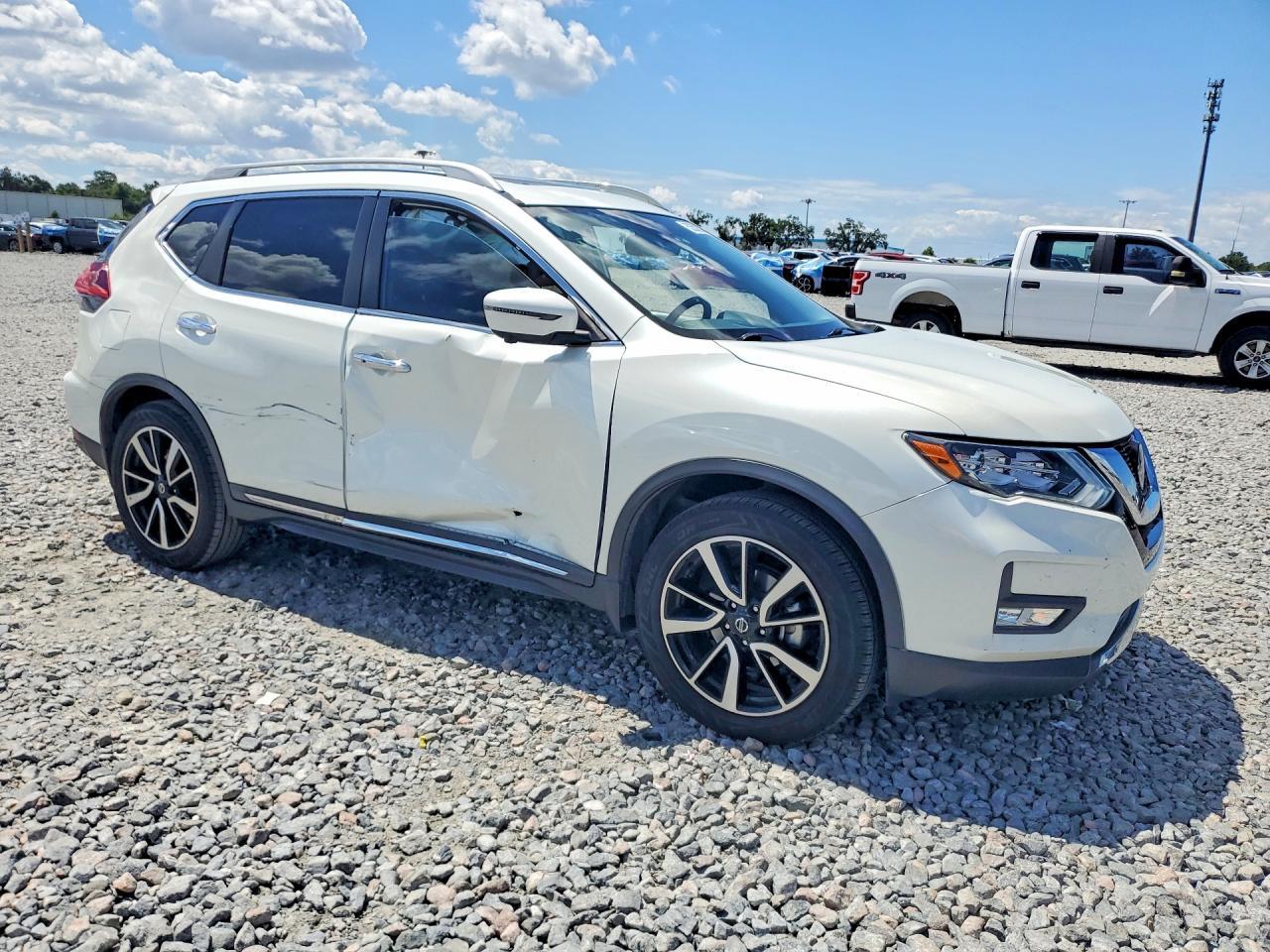 2019 Nissan Rogue Sl - Image 4