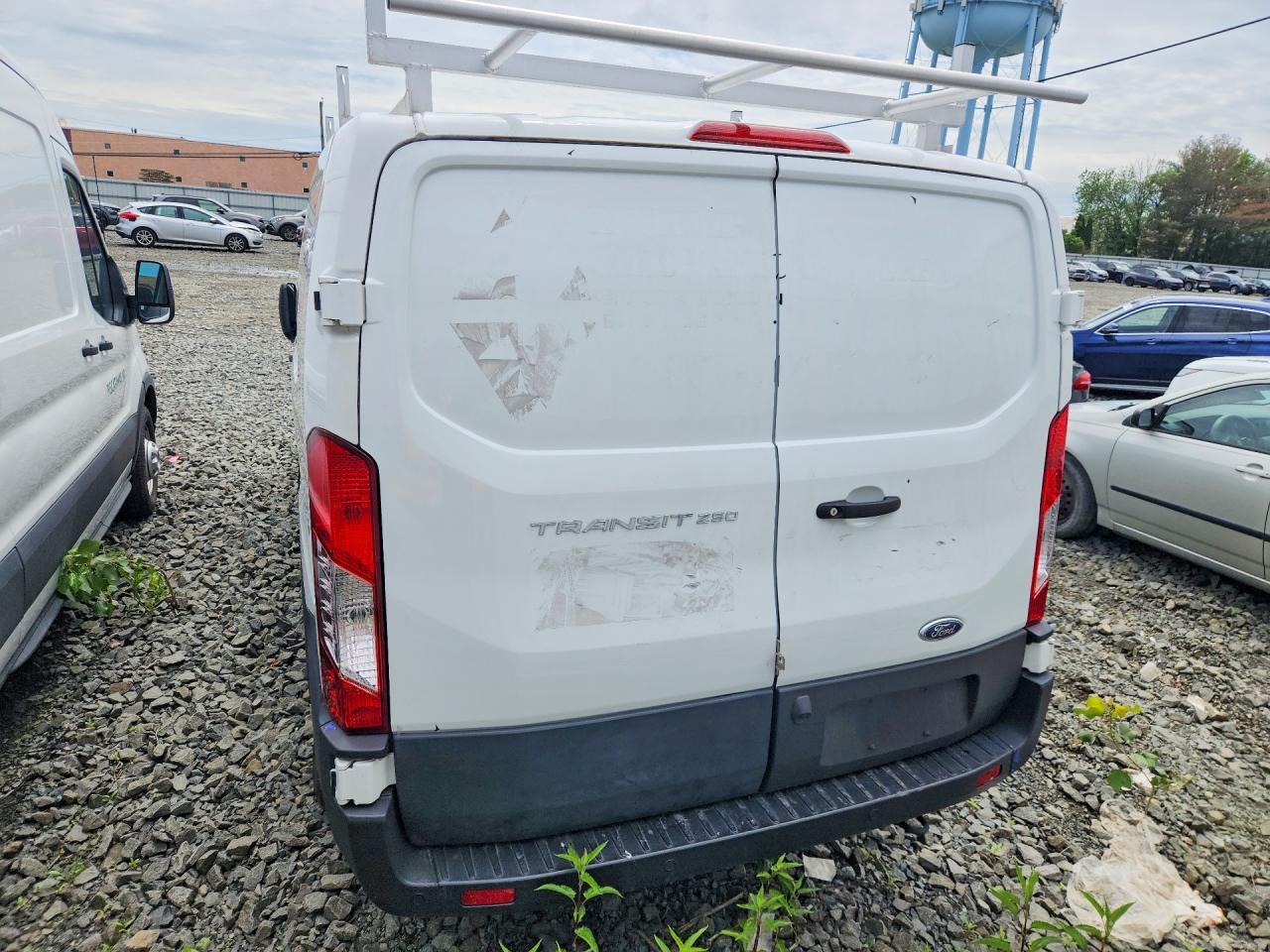 2023 Ford Transit T-250 - Image 6