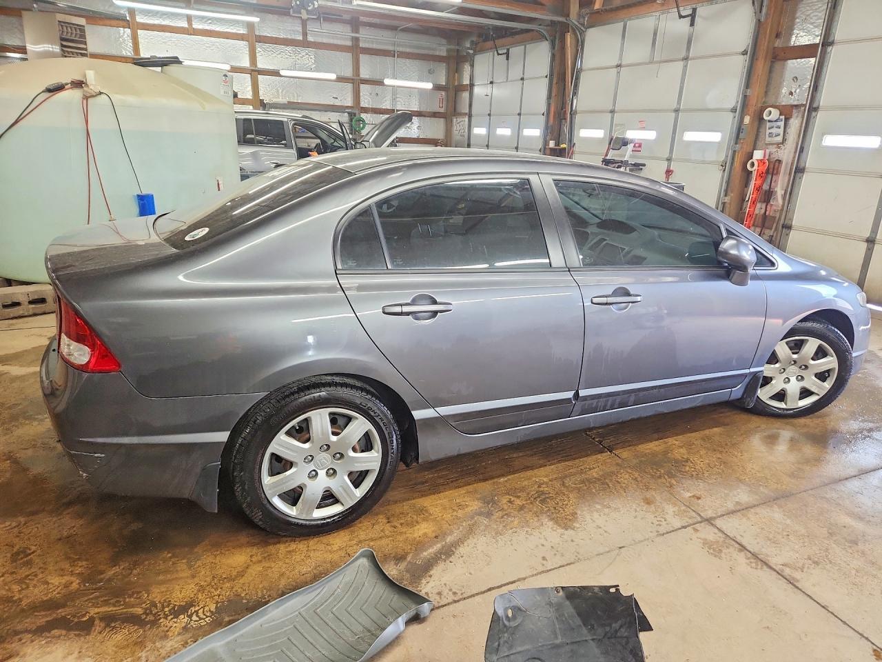 2011 Honda Civic Lx - Image 3