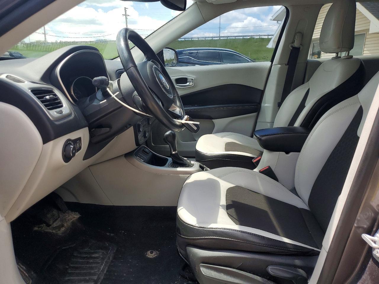 2020 Jeep Compass Latitude - Фото 7