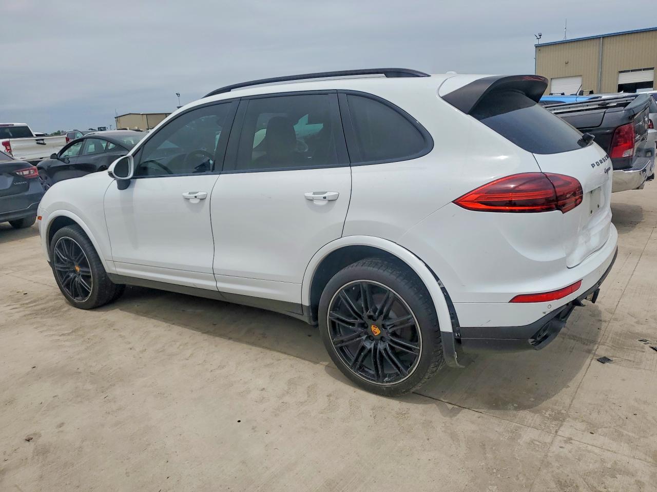 2018 Porsche Cayenne - Фото 2