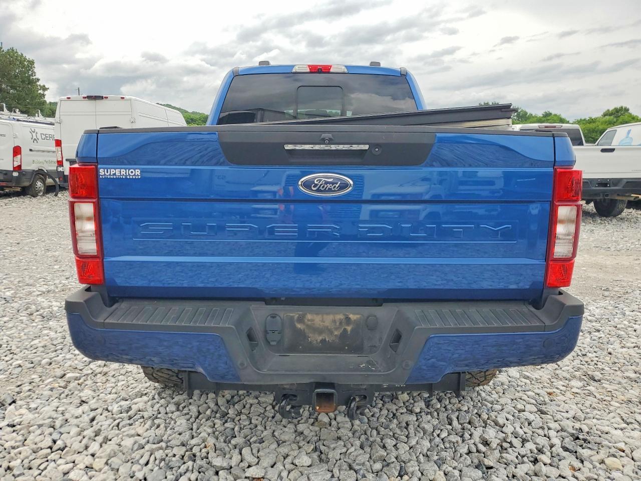 2022 Ford F250 Super Duty - Фото 6