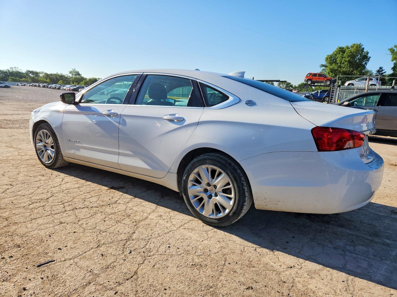 2016 Chevrolet Impala Ls - Фото 2