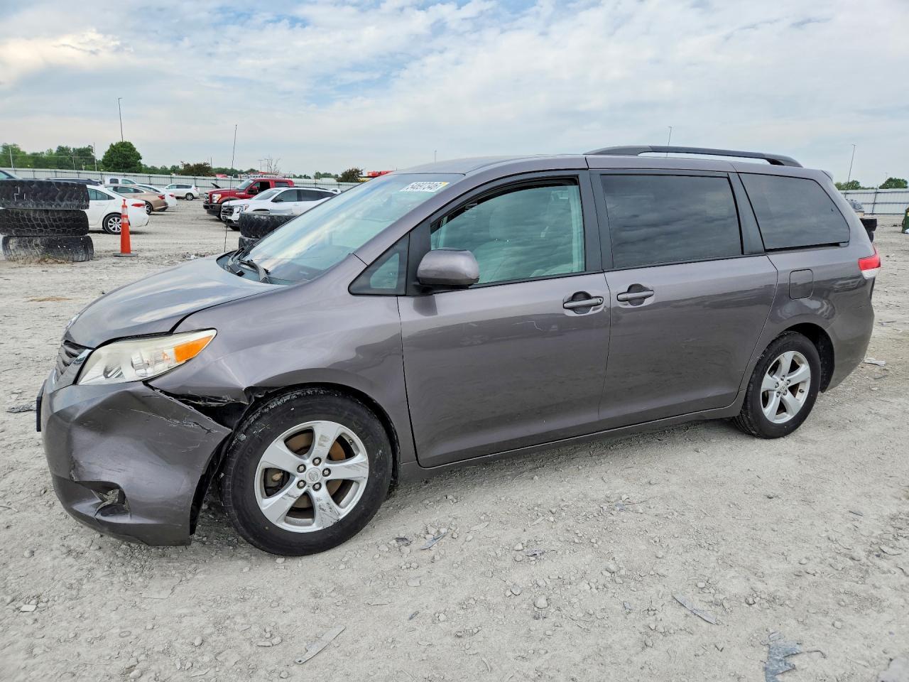 2011 Toyota Sienna Le