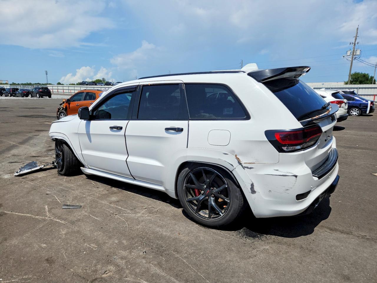 2017 Jeep Grand Cherokee Srt-8 - Фото 2