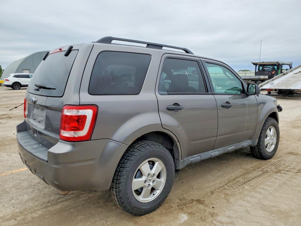 2012 Ford Escape Xlt - Фото 3