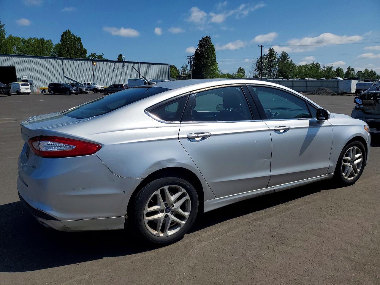 2015 Ford Fusion Se - Image 3