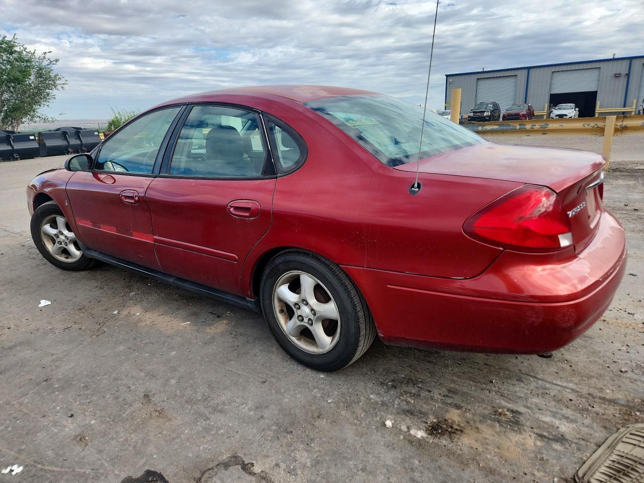 2001 Ford Taurus Ses - Фото 2