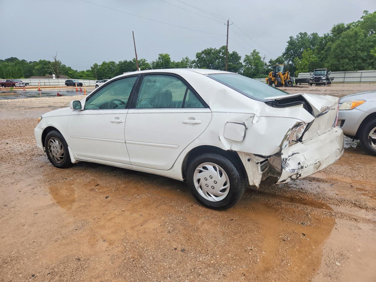 2002 Toyota Camry Le - Фото 2