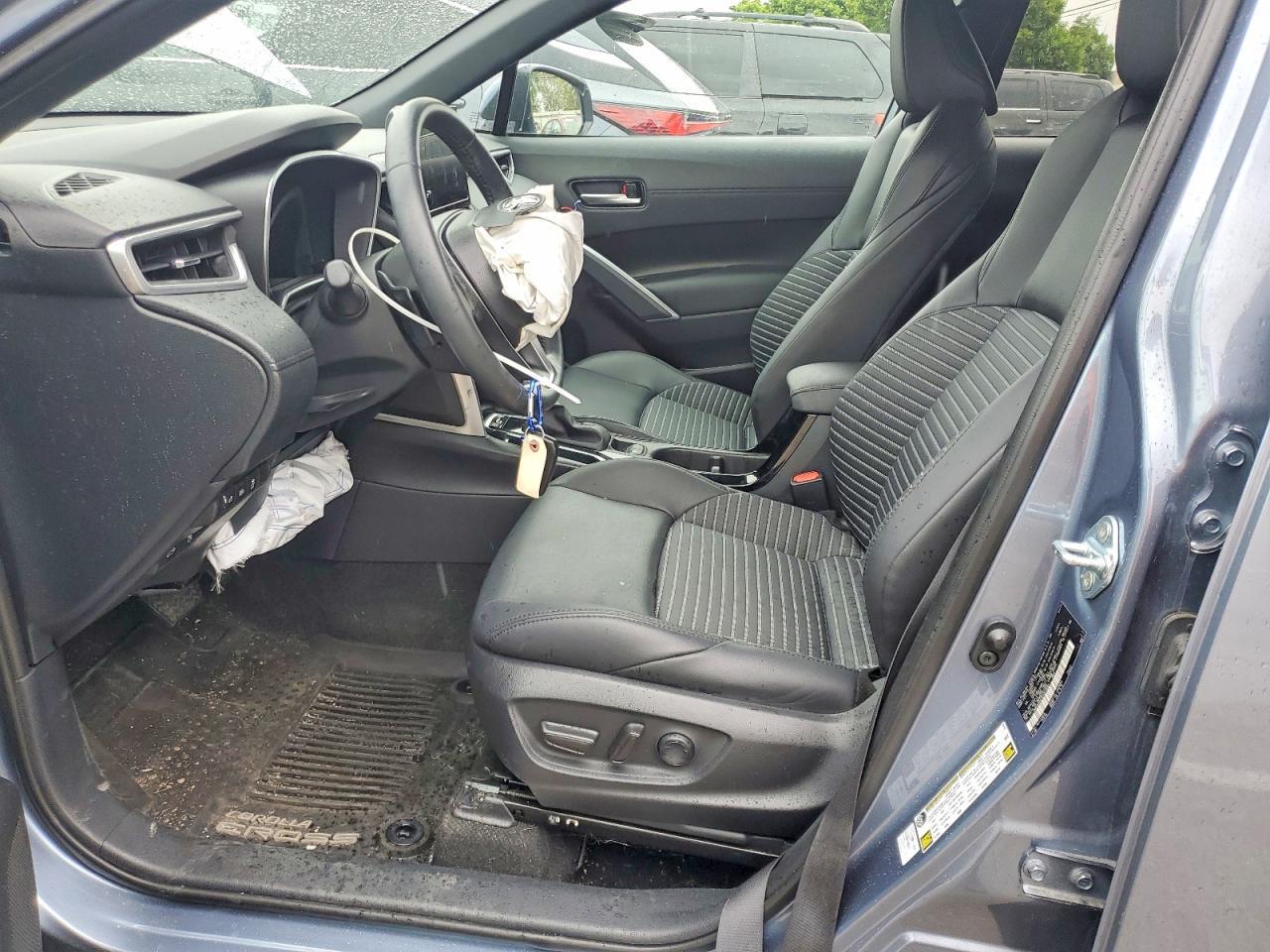 2024 Toyota Corolla Cross Hybrid Xse - Фото 7