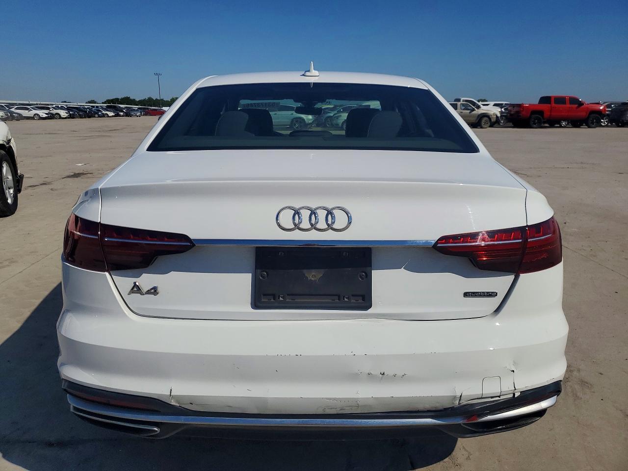 2020 Audi A4 Premium - Фото 6