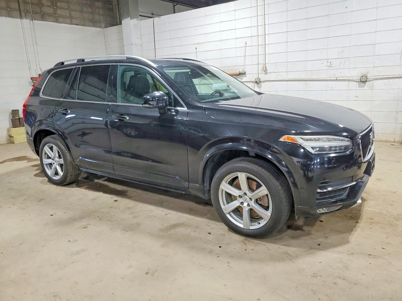 2016 Volvo Xc90 T6 - Image 4