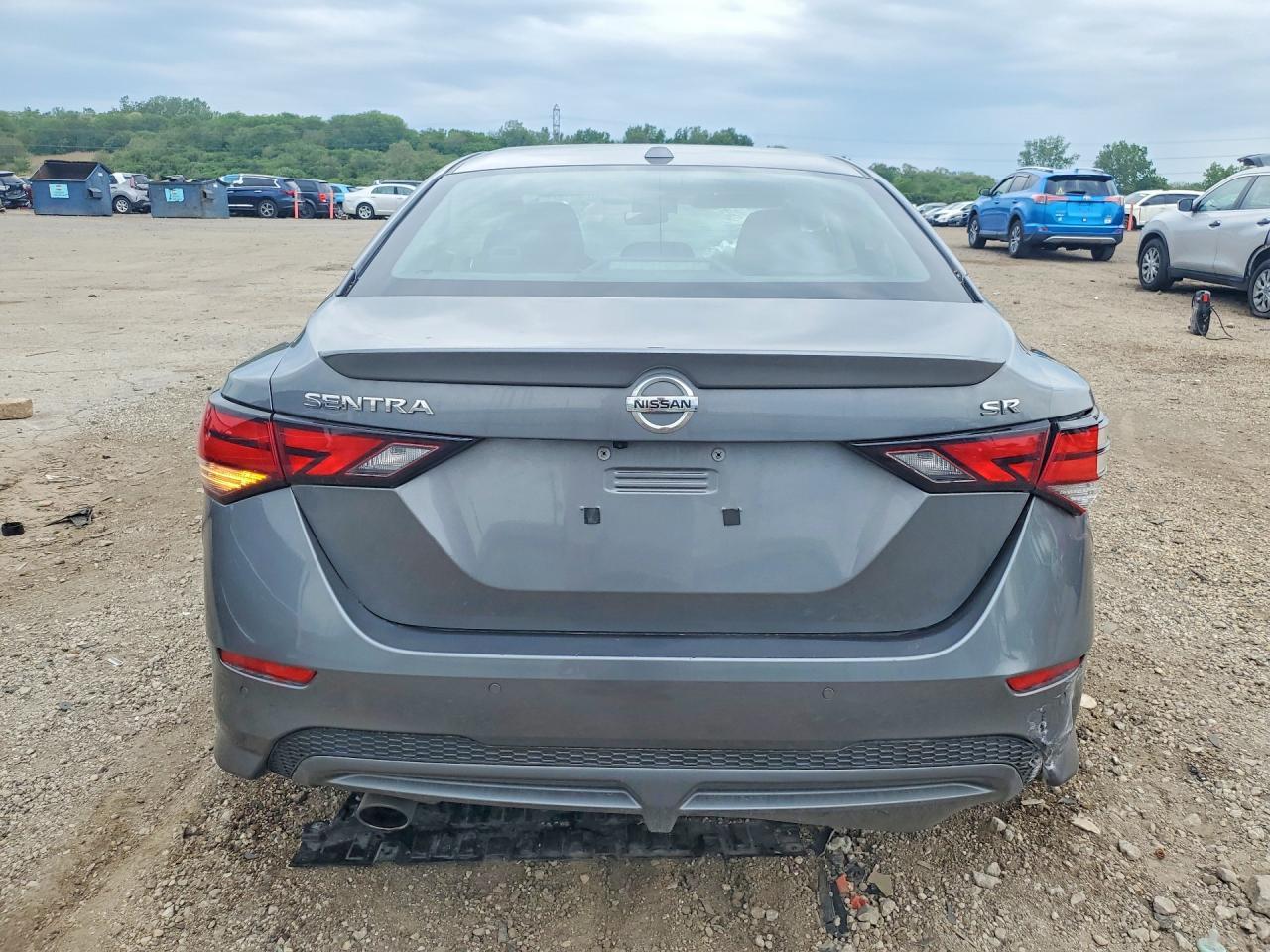 2023 Nissan Sentra Sr - Image 6