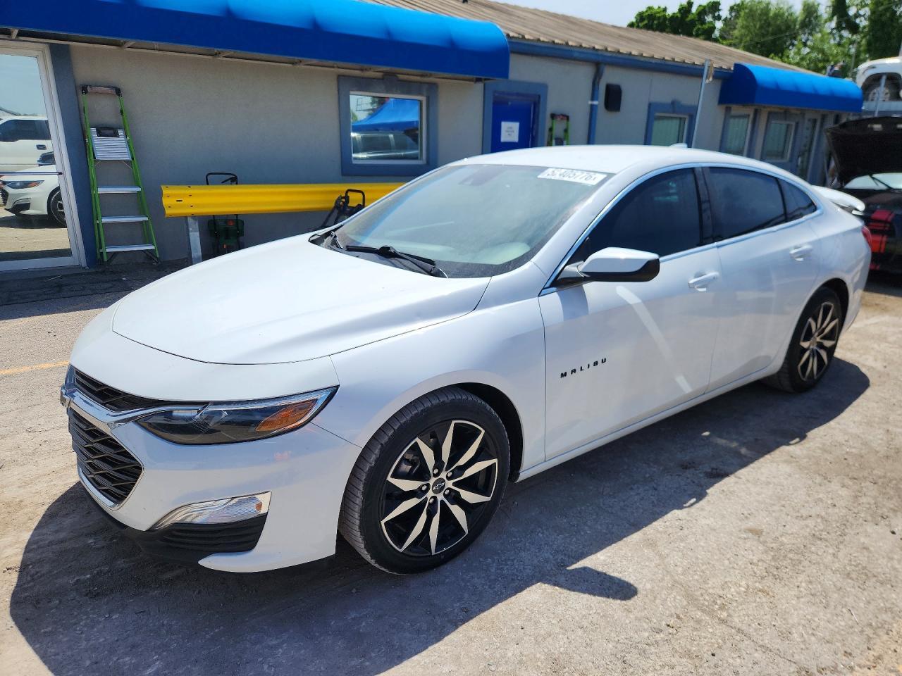 2021 Chevrolet Malibu Rs