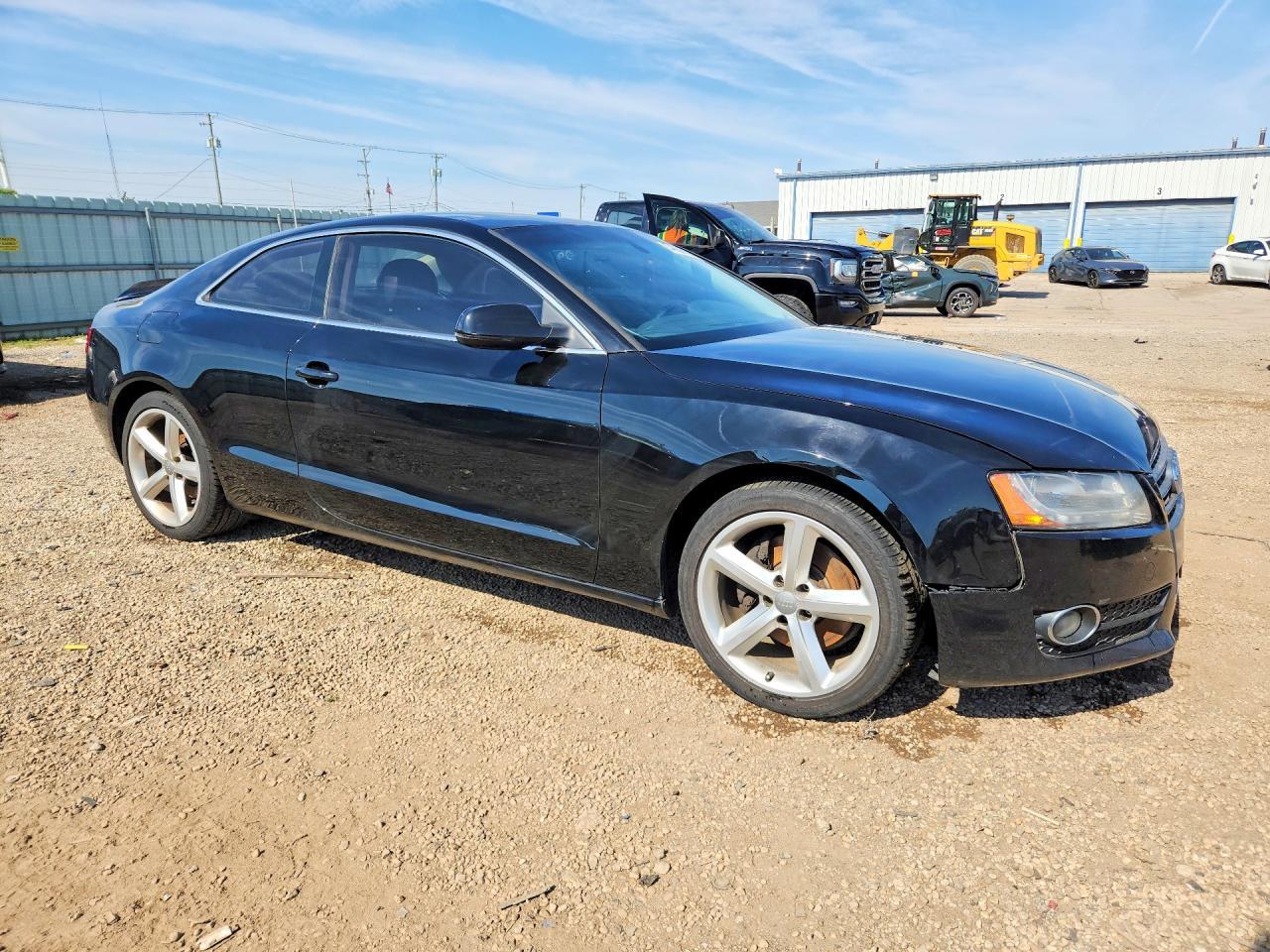 2010 Audi A5 Premium Plus - Image 4