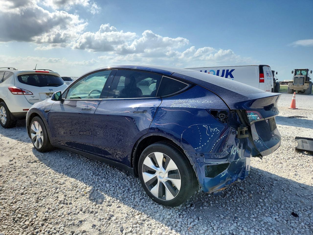 2021 Tesla Model Y - Фото 2