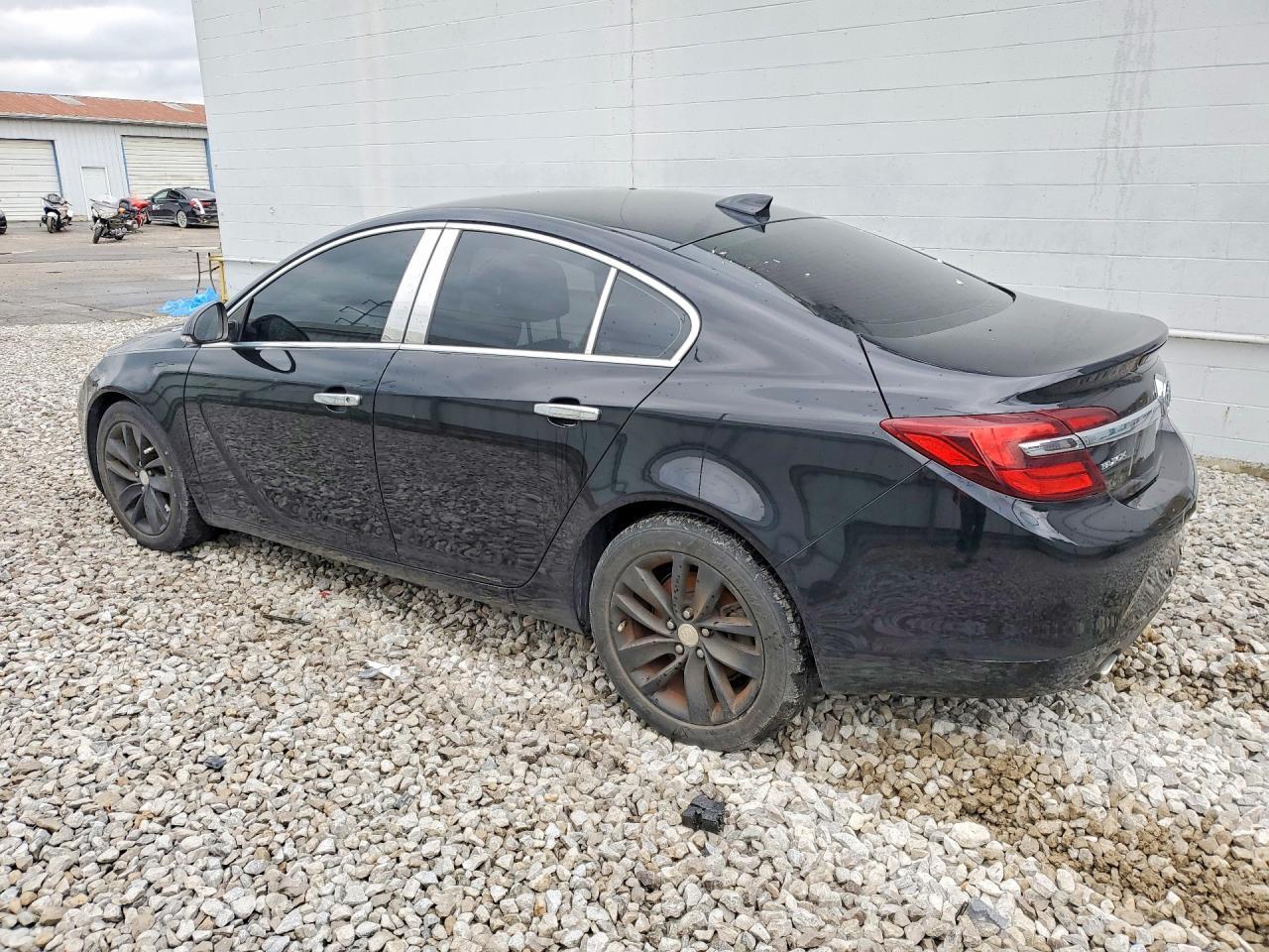 2016 Buick Regal - Фото 2