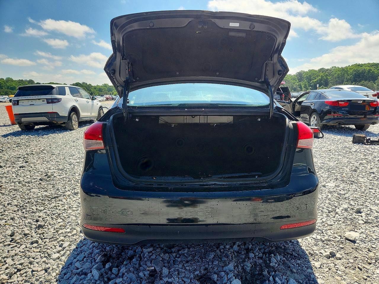 2017 Kia Forte Lx - Image 6