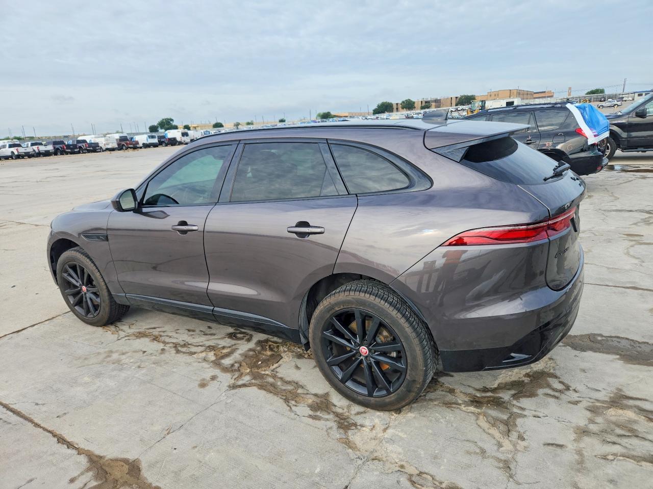2023 Jaguar F-Pace S - Фото 2