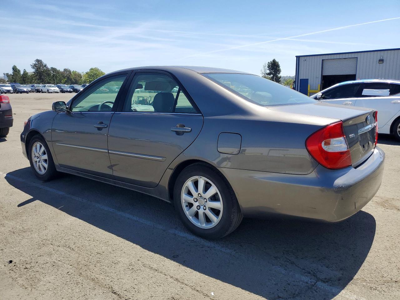 2004 Toyota Camry Xle V6 - Фото 2