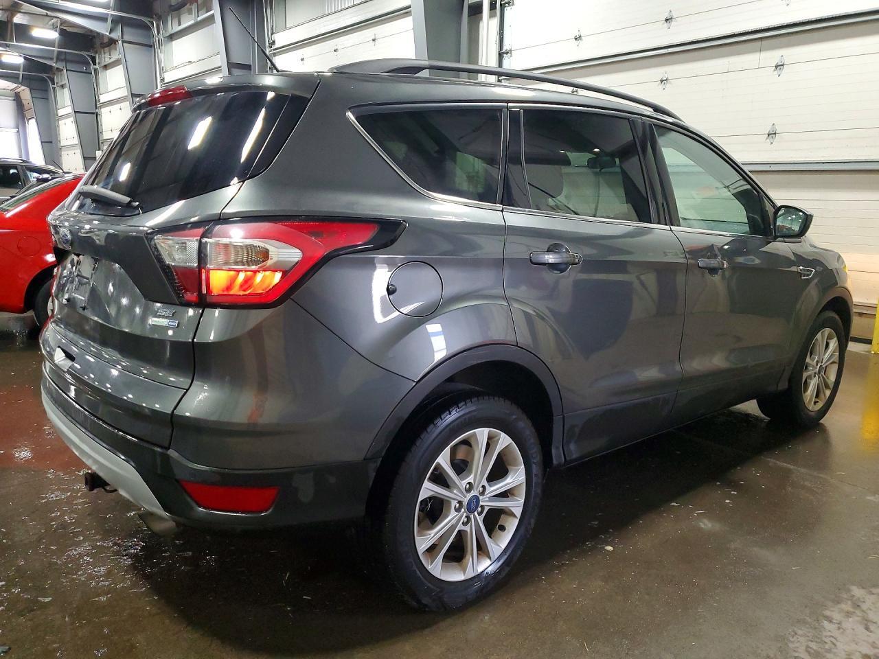 2017 Ford Escape Se - Фото 3
