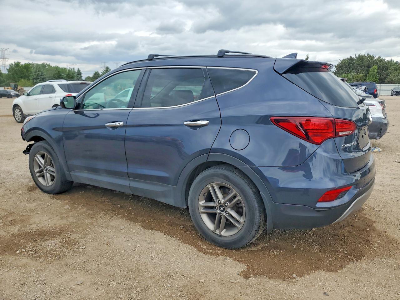 2018 Hyundai Santa Fe Sport 2.4L - Фото 2