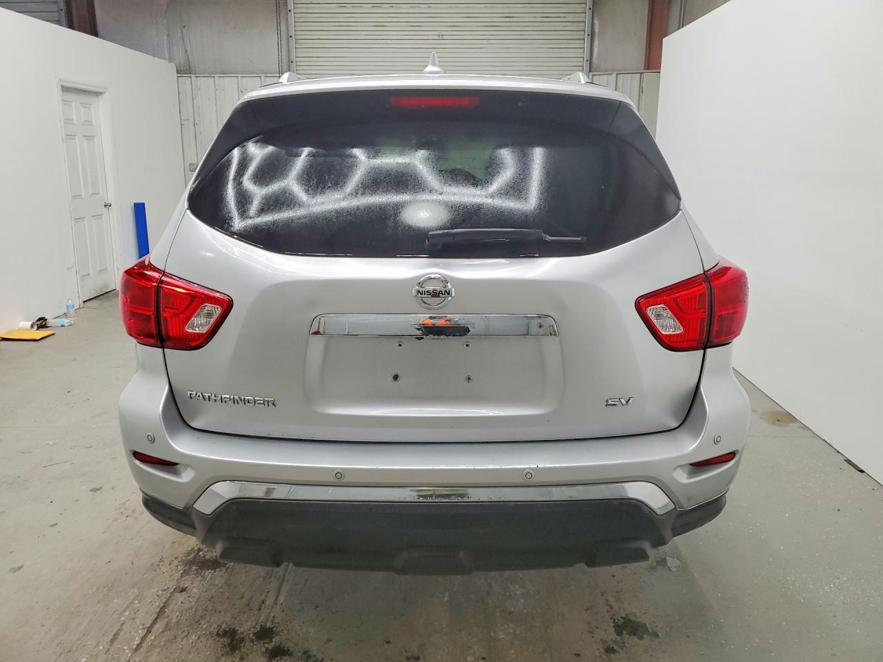 2020 Niss Pathfinder Sv - Image 6