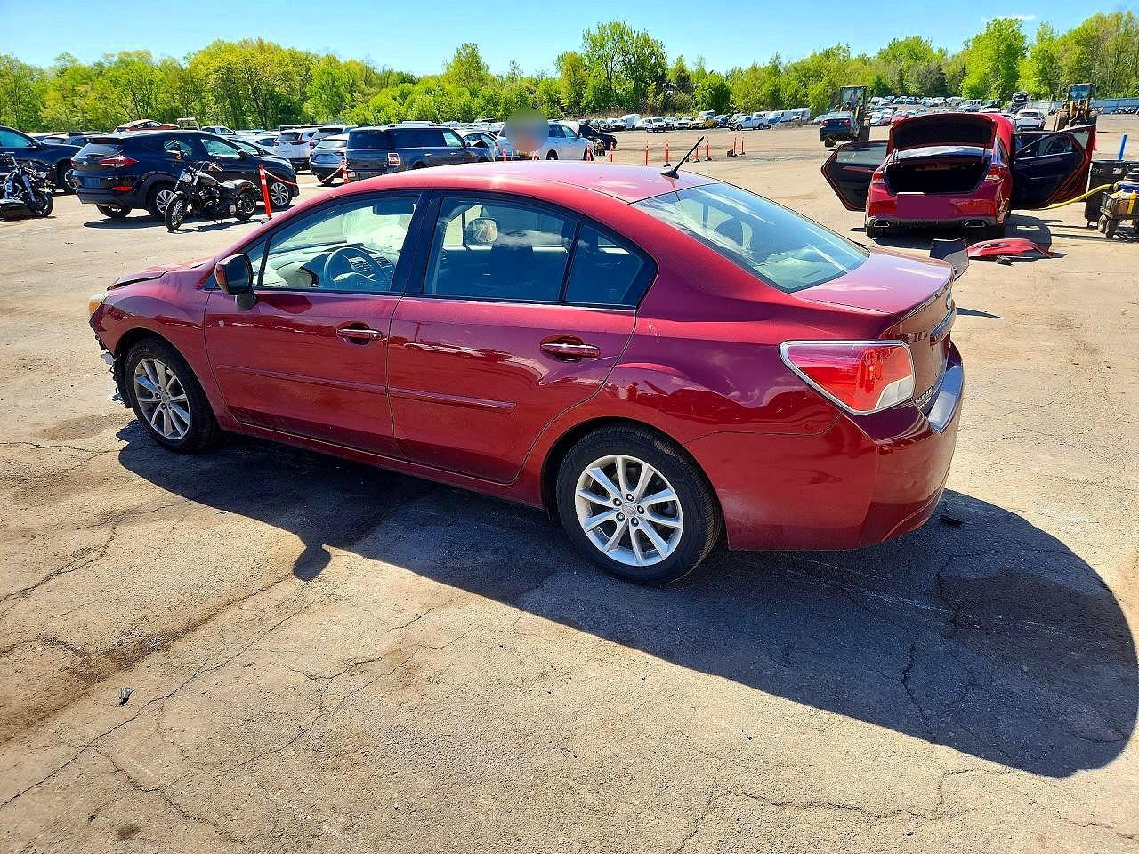 2014 Subaru Impreza Premium - Фото 2