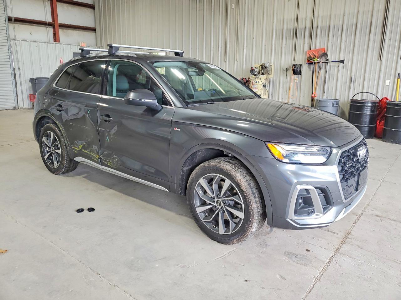 2023 Audi Q5 Premium Plus 45 - Фото 4