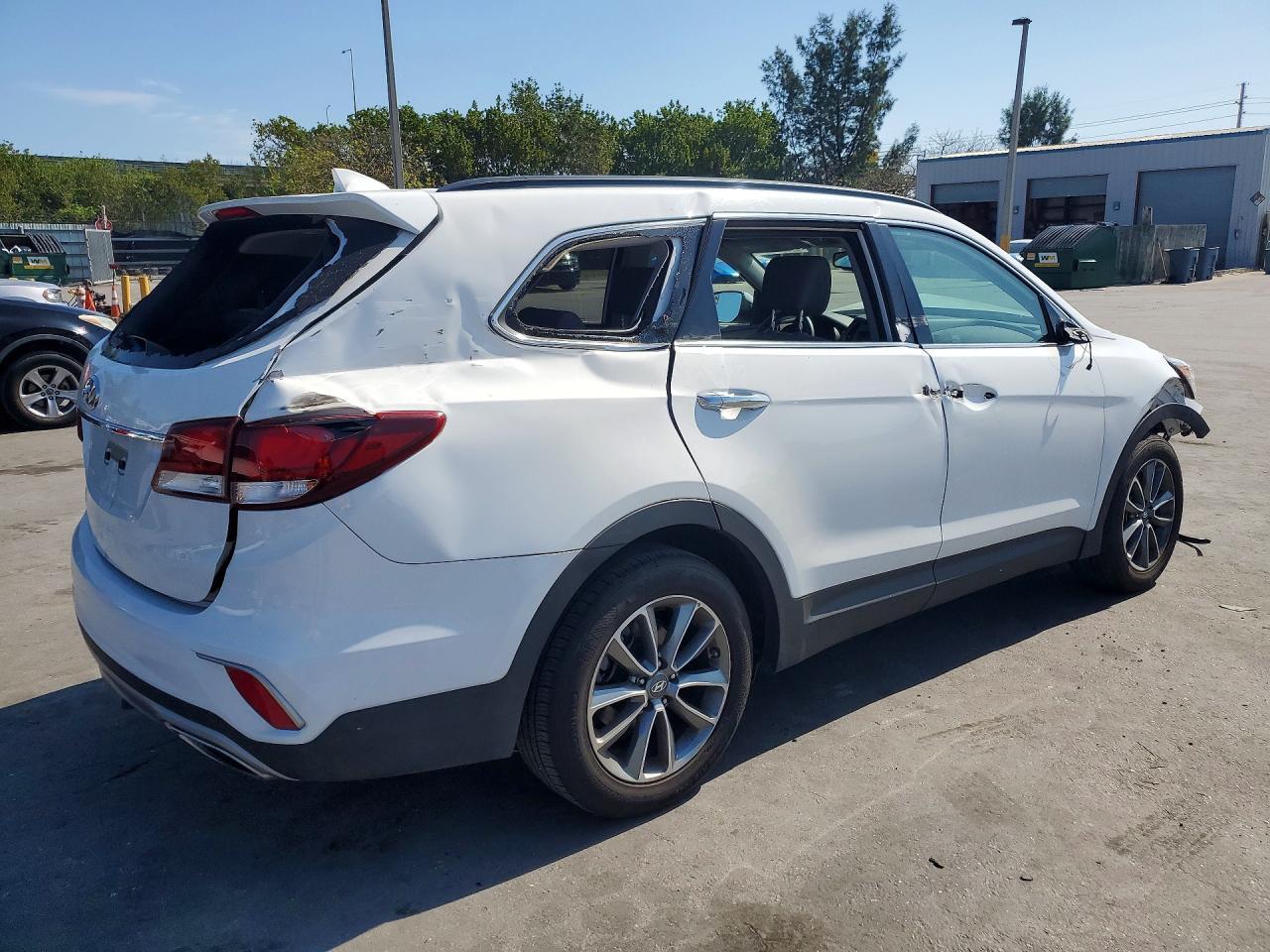 2018 Hyundai Santa Fe Se - Фото 3