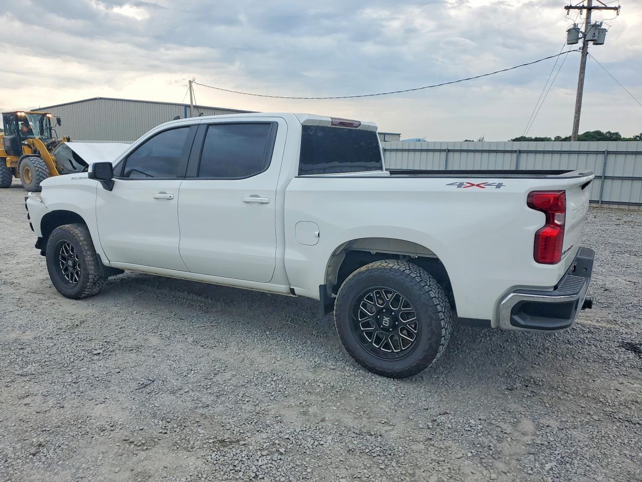 2022 Chevrolet Silverado Ltd K1500 Lt - Фото 2