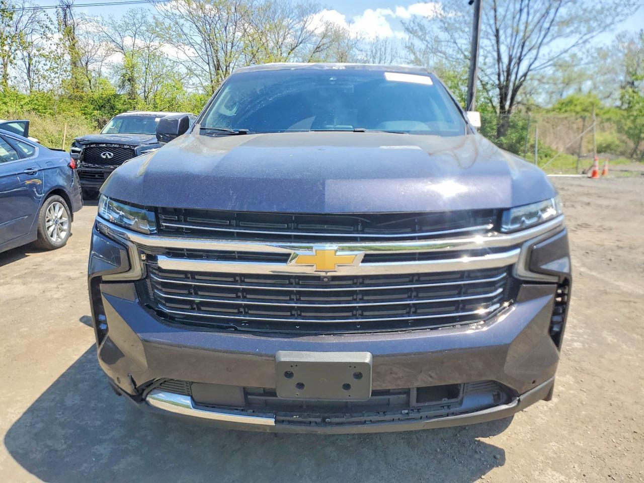 2023 Chevrolet Suburban K1500 Lt - Image 5