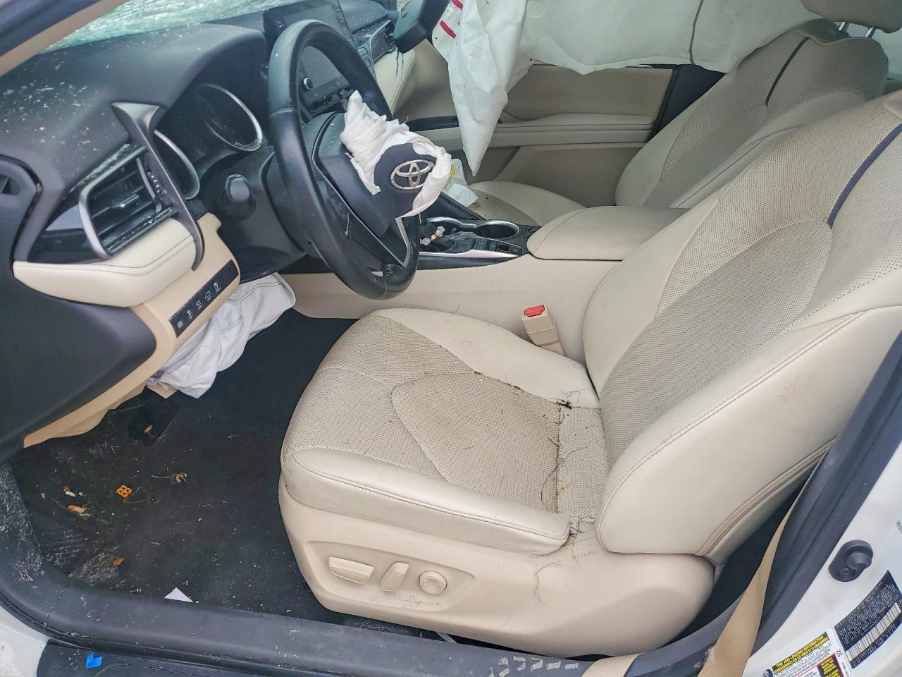 2021 Toyota Camry Xle - Image 7