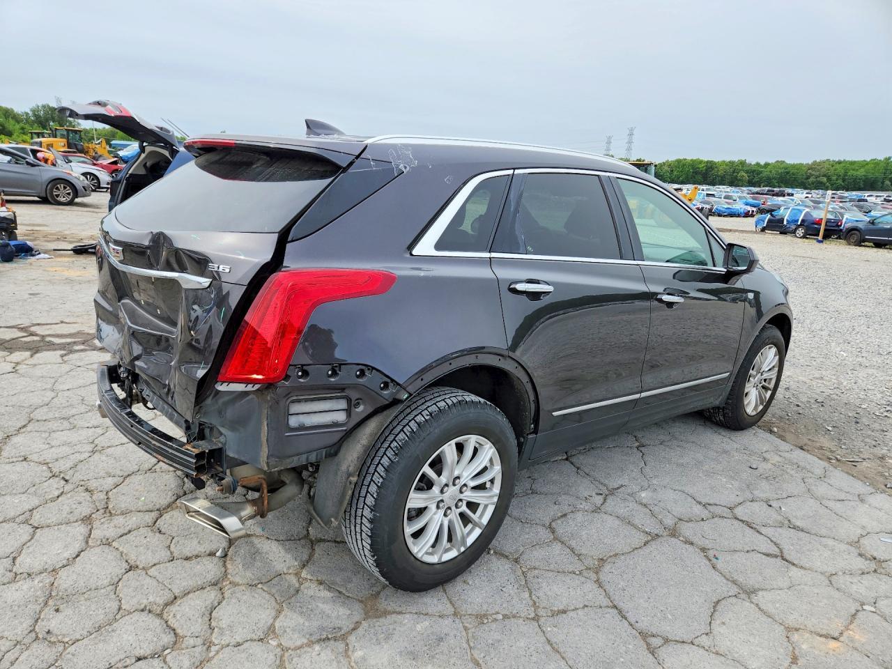 2017 Cadillac Xt5 - Фото 3