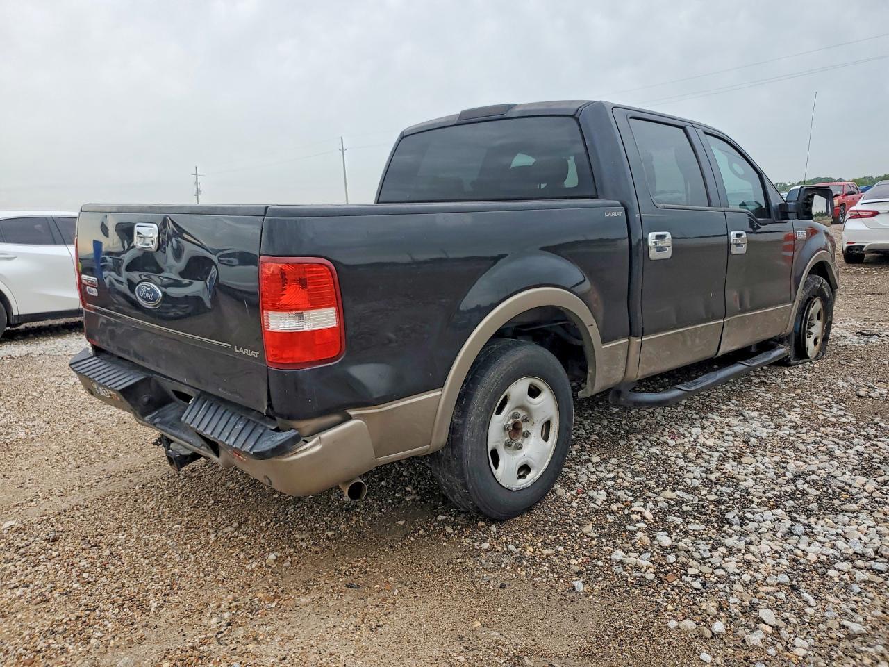 2004 Ford F150 Supercrew - Image 3