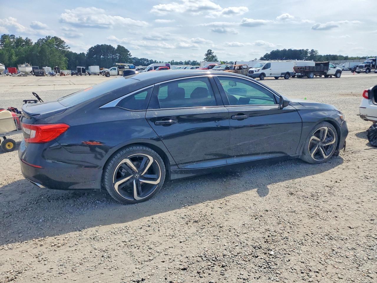 2019 Honda Accord Sport - Фото 3