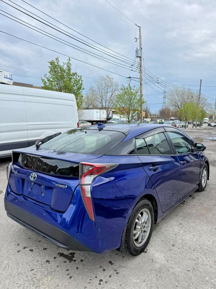 2017 Toyota Prius Two Eco - Фото 4