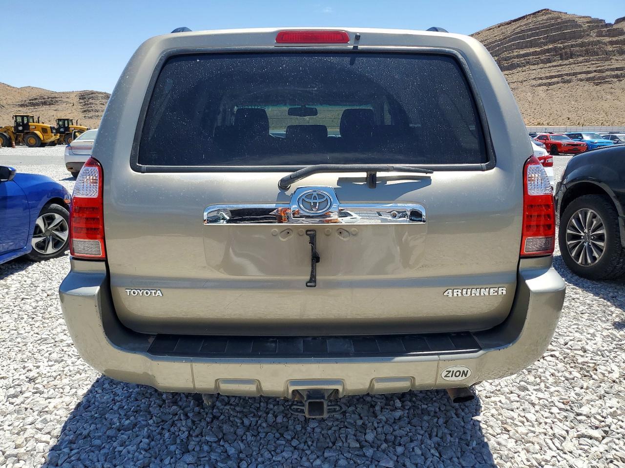 2007 Toyota 4Runner Sr5 - Фото 6