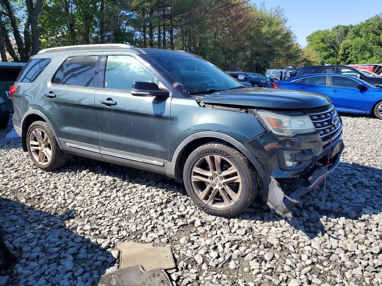 2016 Ford Explorer Xlt - Фото 4