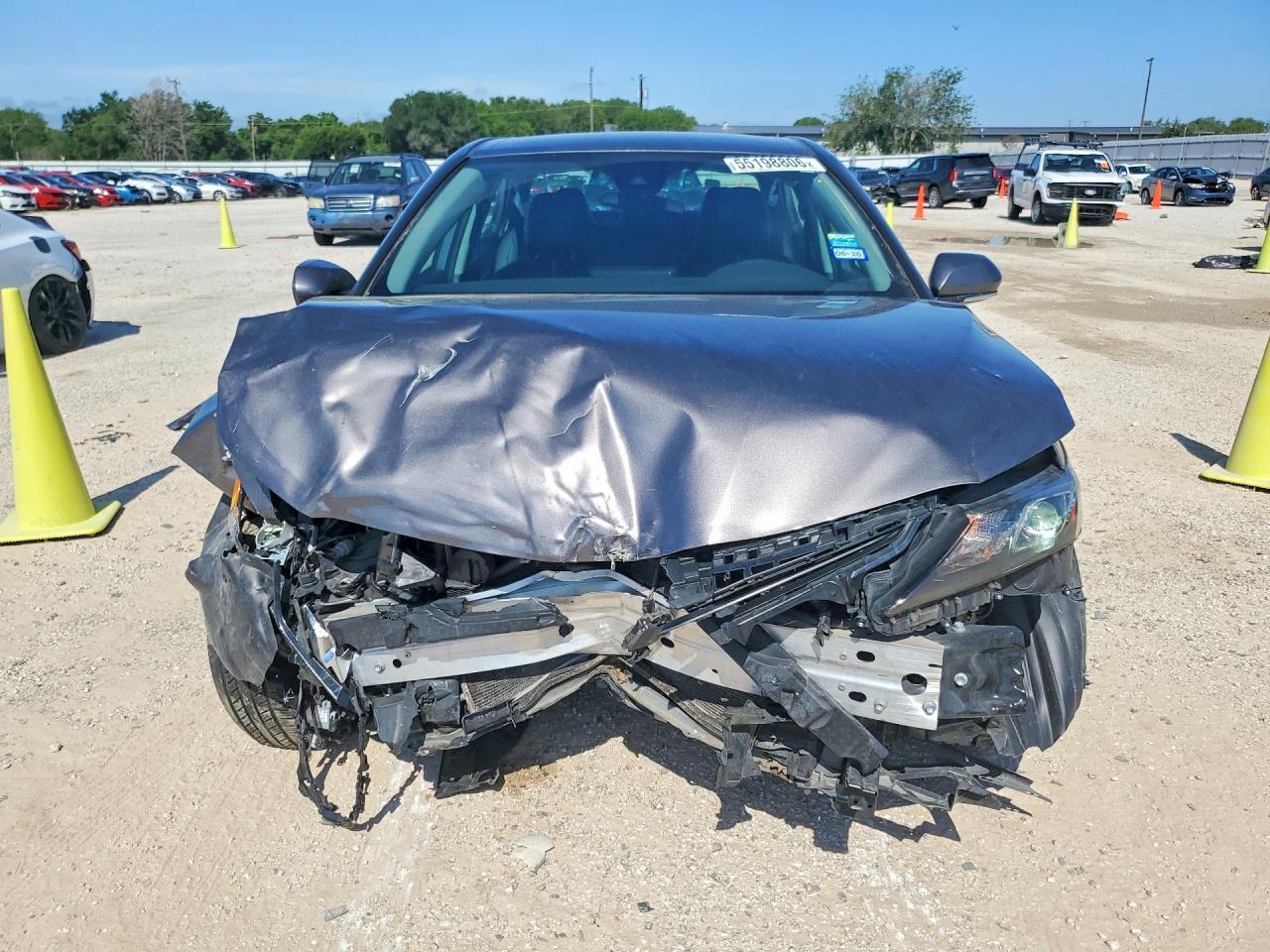 2023 Toyota Camry Se - Image 5