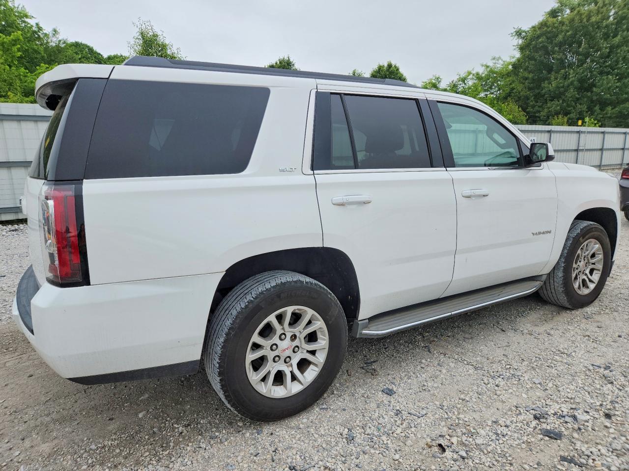 2015 GMC Yukon Slt - Фото 3