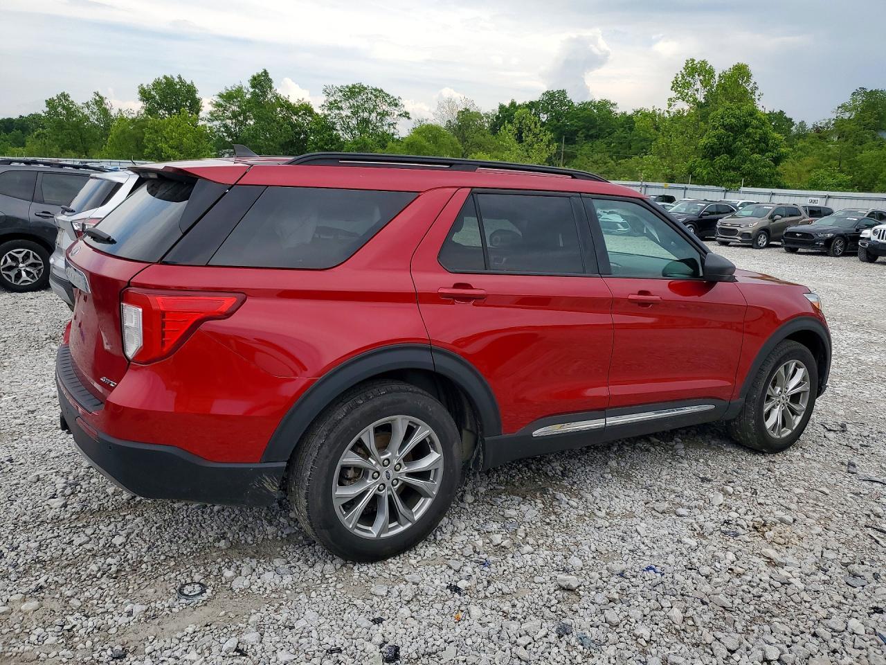 2024 Ford Explorer Xlt - Фото 3