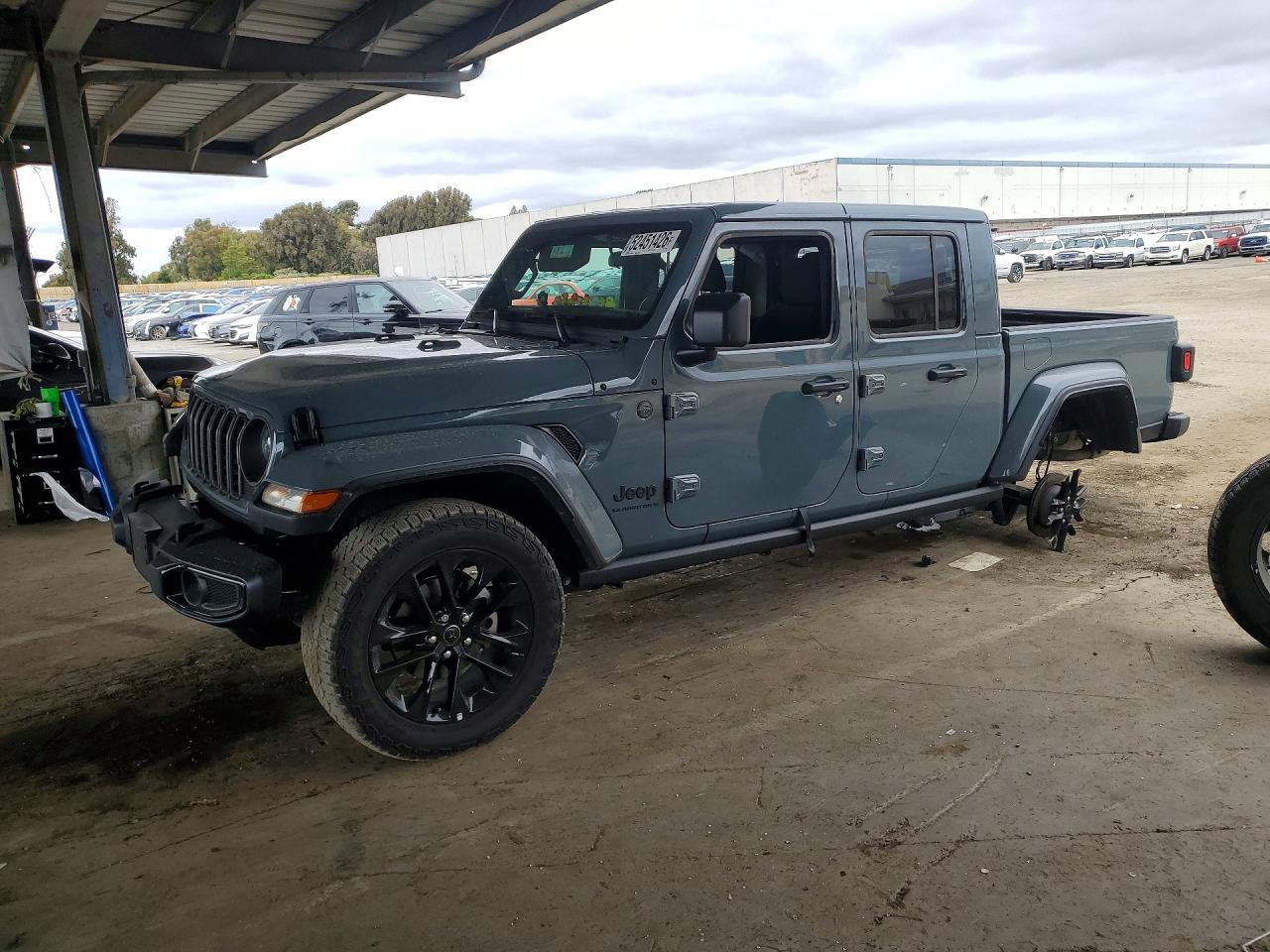 2024 Jeep Gladiator Sport