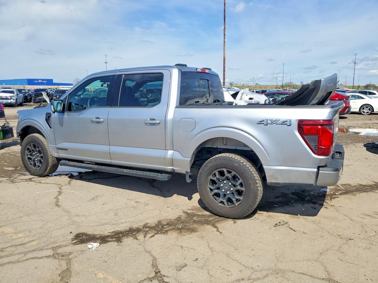 2025 Ford F150 Xlt - Image 2