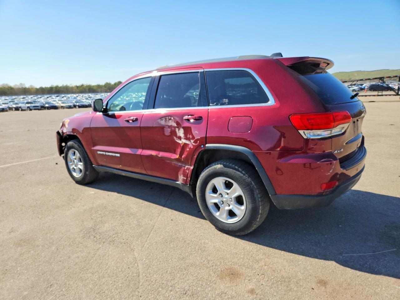 2016 Jeep Grand Cherokee Laredo - Фото 2