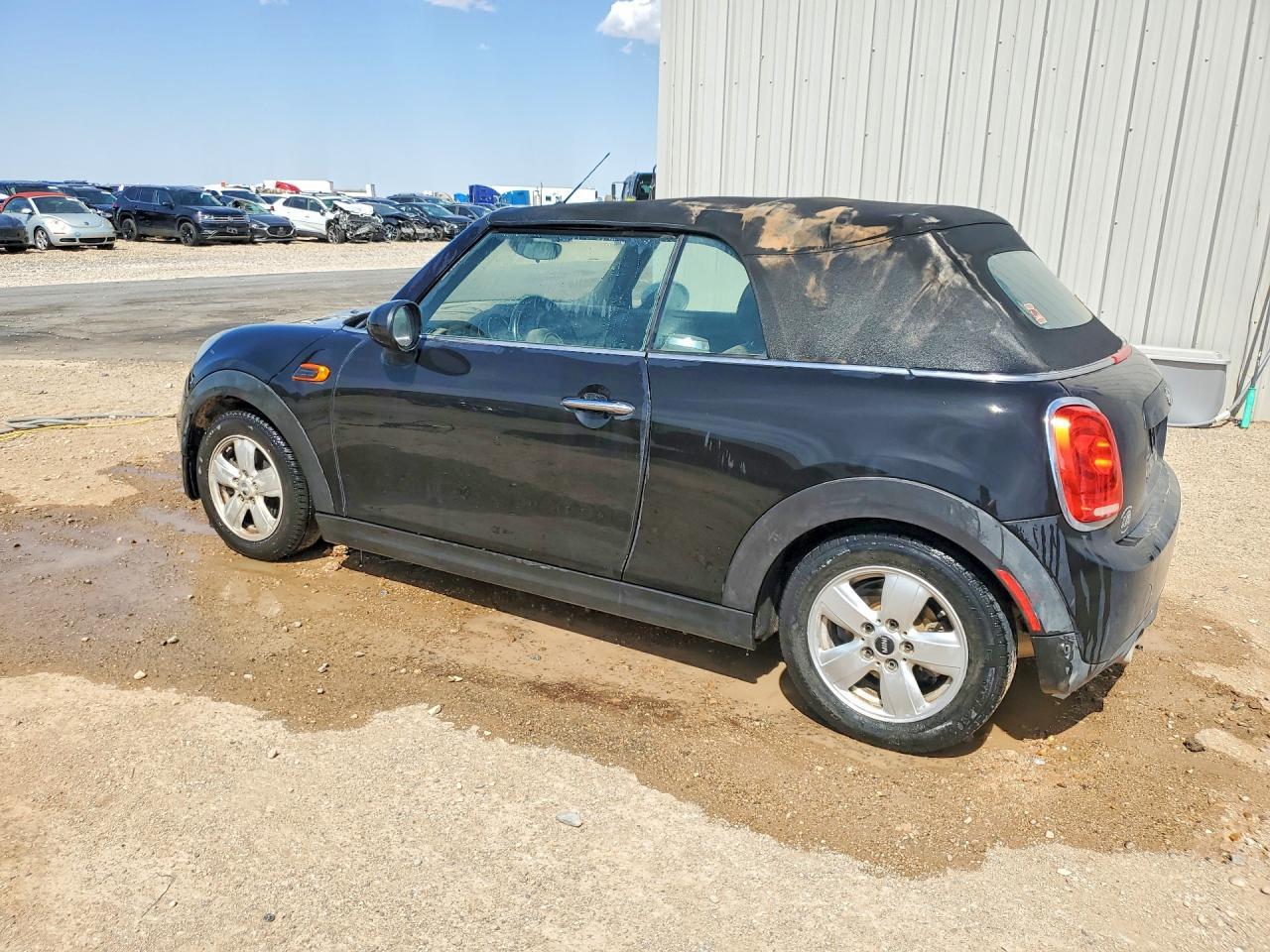 2019 Mini Cooper - Image 2